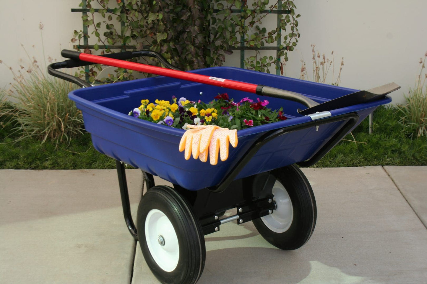 Easy Dump 7 CF Cart (Flat Free Tires) close-up of flat free tires - Carts by Rugged Ranch