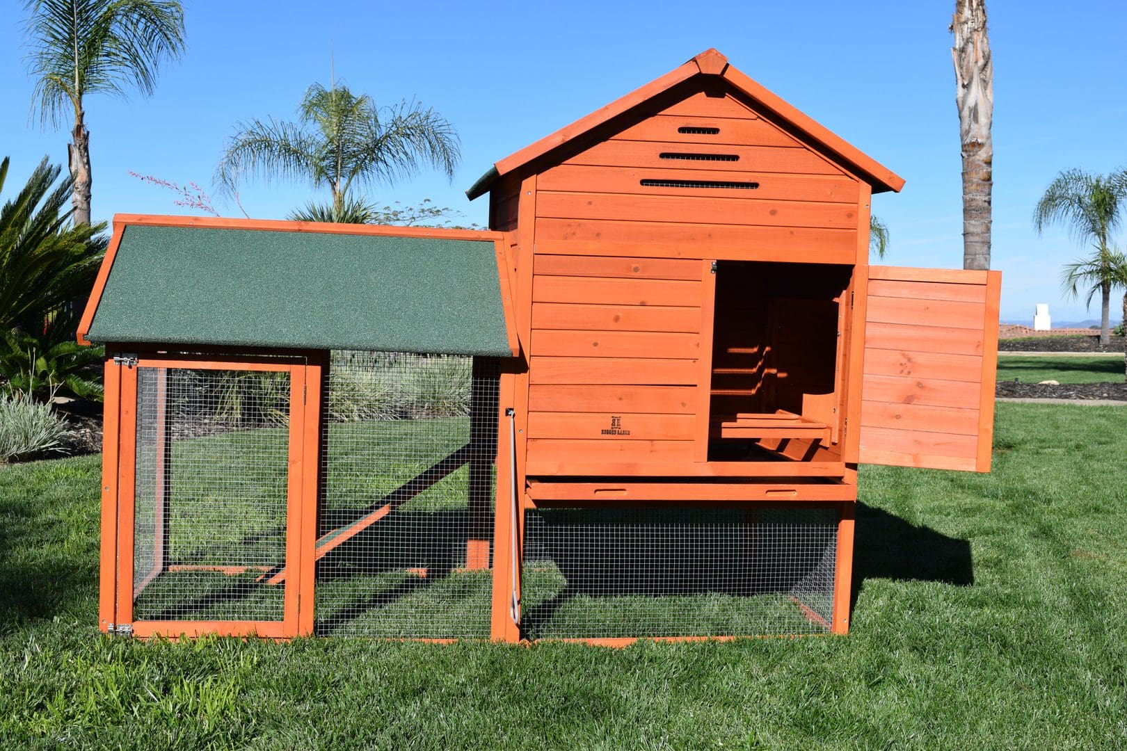 Heavy Duty Feeder without Lid front view - Feeders by Rugged Ranch